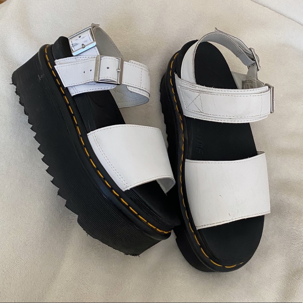 Dr. Marten's Voss Women's Leather Strap Platform Sandals. US 8